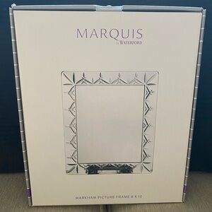 Marquis by Waterford Markham 8x10 Crystal Picture Frame - New in box
